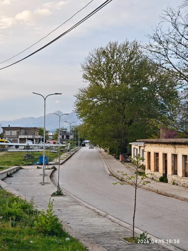 Σωφράτικα — ο τίτλος της υποβολής αναφέρει Απρίλιο 2026